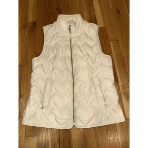 Womens Owned Lightweight Vest,‎ Medium, White.